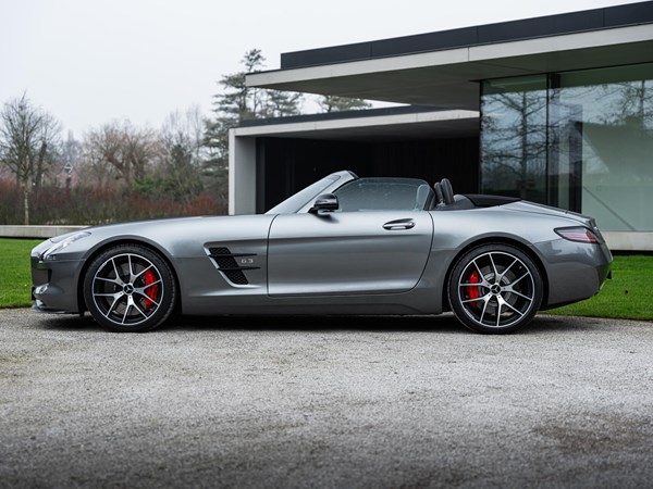 MERCEDES-BENZ SLS ROADSTER FINAL EDITION 1/350